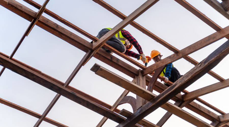 Professional gutter cleaning services in Log Lane Village, CO